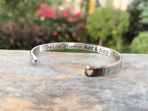 Vista 22 de Pulseras inspiradoras para abuela, mamá, hija, sobrina, tía, grabado, mensaje oculto, pulsera de acero inoxidable, corona de cumpleaños, joyería