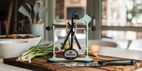 Vista 4 de Warthog V-Sharp A4 - Afilador de cuchillos, ideal para cocineros caseros, pescadores, cazadores, varillas de diamante, ángulos ajustables, marco