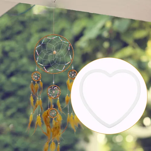 Vista 5 de DOITOOL 20 anillos de atrapasueños con forma de corazón, aros de acrílico para coronas, anillos de macramé en forma de corazón, anillos para coronas