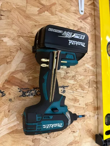 Vista 4 de StealthMounts Stubby - Soporte magnético para brocas Makita, negro, organizador de brocas, soporte perfecto para brocas e impactos Makita