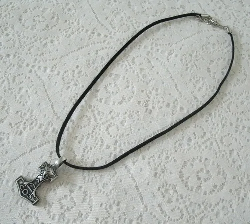 Vista 6 de Thors Hammer Necklace, handmade jewelry pagan norse viking witch witchcraft medieval gothic