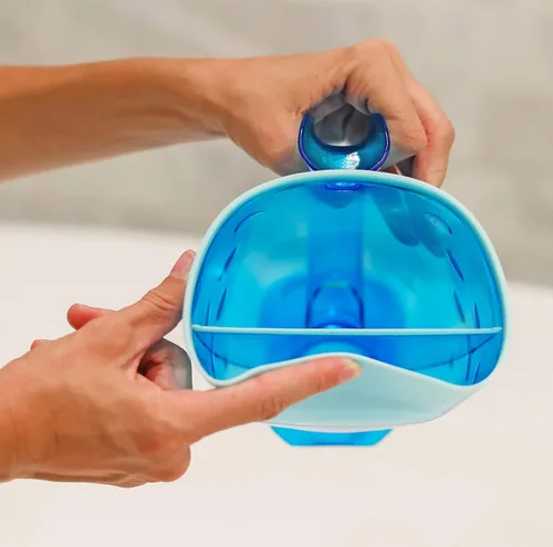 Vista 2 de Copa de enjuague de champú para peces para niños Cubo de baño para bebés Cubo de enjuague para bebés sin desgarros Tres opciones