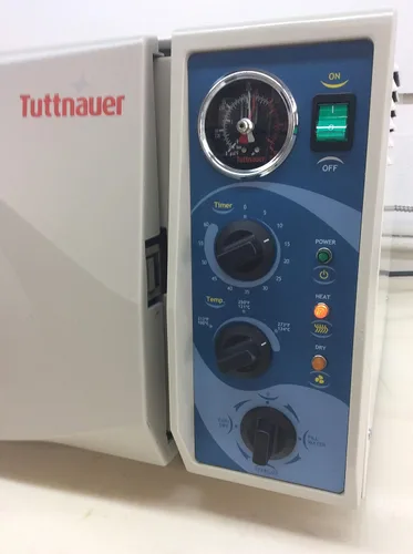 Vista 4 de Tuttnauer Autoclave manual 2340M