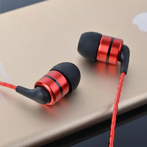 Vista 8 de SoundMAGIC E80C Auriculares con cable con micrófono HiFi Stereo Audiófilo Auriculares de aislamiento de ruido en el oído Auriculares Ajuste cómodo