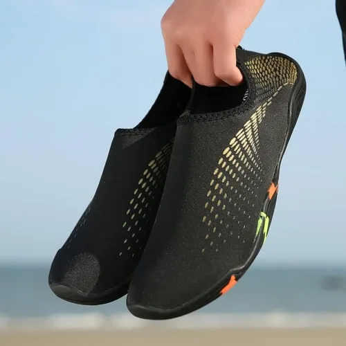 Vista 3 de KXDFDC - Zapatos de agua para hombre para mujer, tenis de natación para niños, sandalias de playa al aire libre, aguas arriba, secado rápido, río