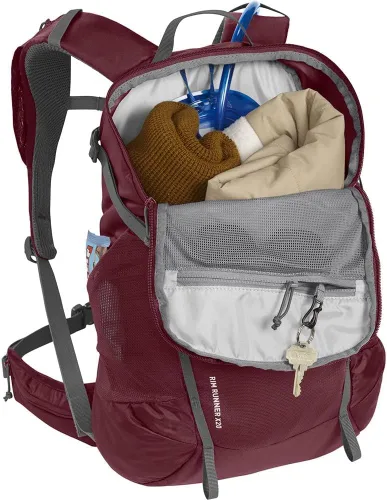 Vista 8 de CamelBak Mochila de hidratación para senderismo Rim Runner X20 de 50 oz para mujer