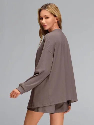 Vista 4 de AUTOMET Conjuntos de 3 piezas para mujer con tops cortos y cárdigan