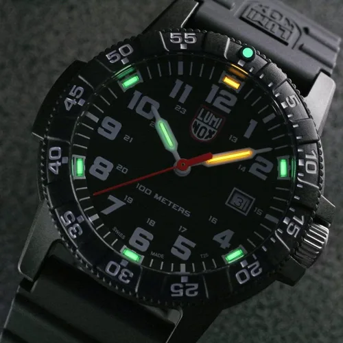 Vista 5 de Luminox - Reloj de tortuga marina de cuero para hombre (1.732in)