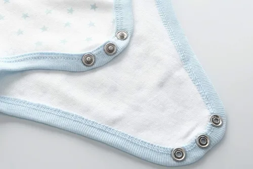 Vista 4 de Kiddiezoom Conjunto de ropa de regalo unisex para recién nacido, de manga corta, para bebé