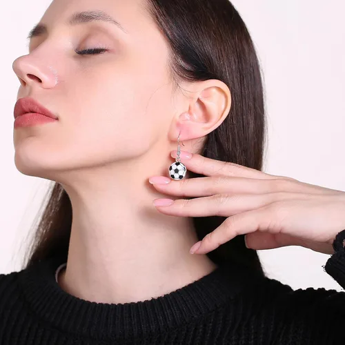 Vista 3 de Aretes colgantes de pelota deportiva aretes de fútbol, baloncesto, fútbol, voleibol, béisbol para mujeres fanáticos