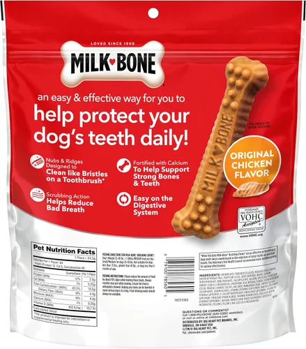 Vista 8 de Milk-Bone Original Masticables para Cepillar, 35 Golosinas Dentales Diarias para Perros de Tamaño Pequeño/Mediano, Acción de Frotamiento Ayuda a