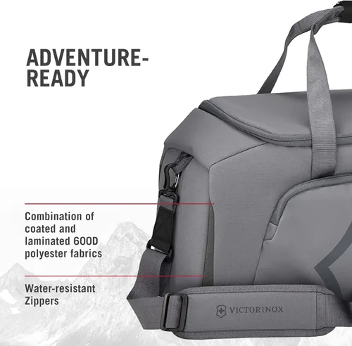 Vista 4 de Victorinox Touring 2.0 Sports Duffel - Bolsa de lona moderna y duradera para el gimnasio, la piscina o la pista - Cuenta con bolsa impermeable - 33