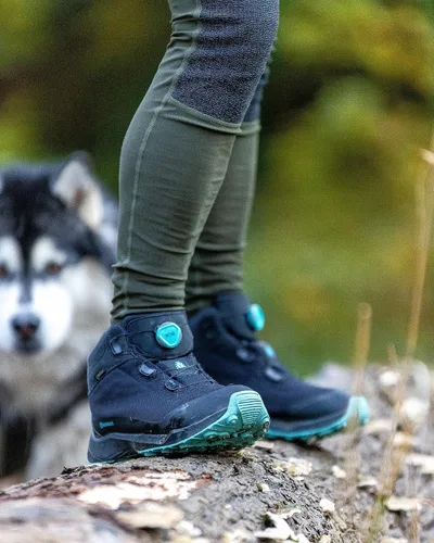 Vista 9 de Icebug Stavre BUGrip GTX - Botas de senderismo para mujer con suela de tracción tachonada de carburo