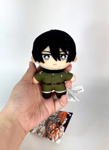 Vista 4 de Attack On Titan Manga - Mikasa Ackerman Peluche 4.5 pulgadas de alto