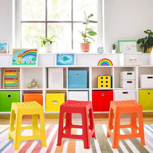 Vista 2 de TURSTIN Paquete de 6 taburetes apilables para aula, de plástico, coloridos, redondos, interiores y exteriores, asientos flexibles, sillas