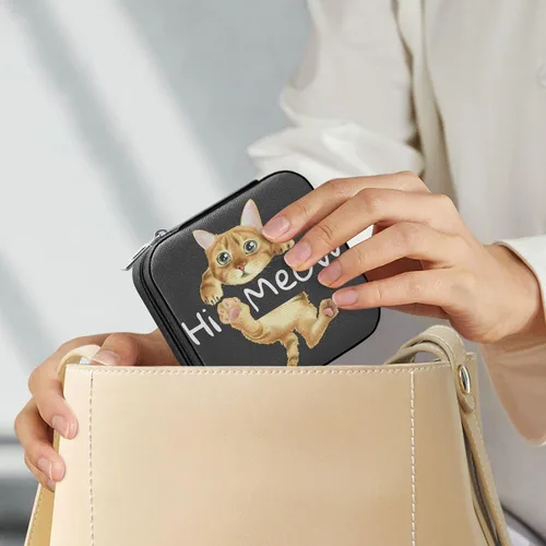 Vista 7 de Emelivor Joyero de viaje con diseño de gato divertido, de piel sintética, portátil, organizador de joyas de viaje, pequeño joyero para anillo