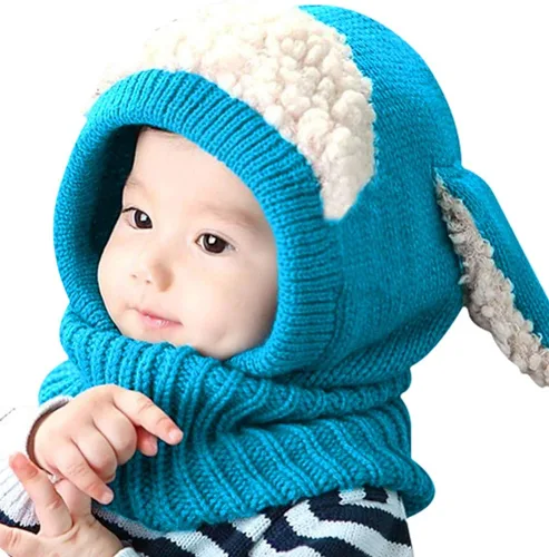 Vista 2 de Abrigo para invierno, que incluye gorra, bufanda, capucha y orejeras, para niñas o niños