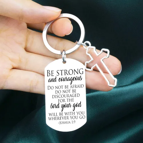 Vista 5 de Llavero con versículo bíblico con texto en inglés "Be Strong And Courageous", para hombres y mujeres, regalos religiosos para familiares y amigos