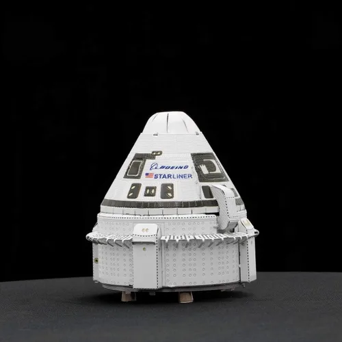 Vista 3 de Metal Earth Boeing CST-100 Starliner 3D Kit de modelo de metal con pinzas Fascinaciones