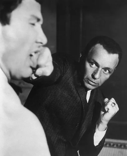 Vista 3 de The Manchurian Candidate (The Criterion Collection) Blu-ray