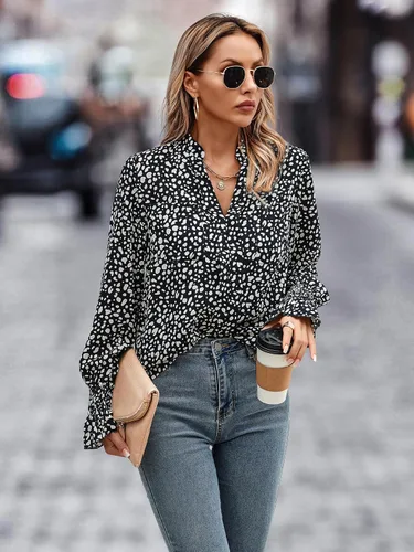 Vista 7 de ECOWISH Blusas de manga larga para mujer, con cuello en V, para primavera, casual, con lunares