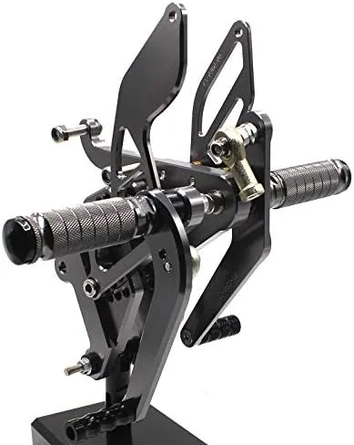 Vista 4 de Krace Juego de estriberas delanteras para motocicleta, reposapiés, pedales de cambio de freno, totalmente ajustables, apto para Yamaha YZF R6