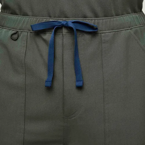 Vista 4 de Pantalones de limpieza tipo cargo FIGS Cairo, ajuste clásico de pierna recta