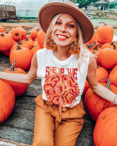 Vista 2 de Aretes de Halloween para mujer, lindos aretes colgantes de calabaza fantasma, con cuentas, espeluznante sombrero de bruja de calavera boo truco RIP