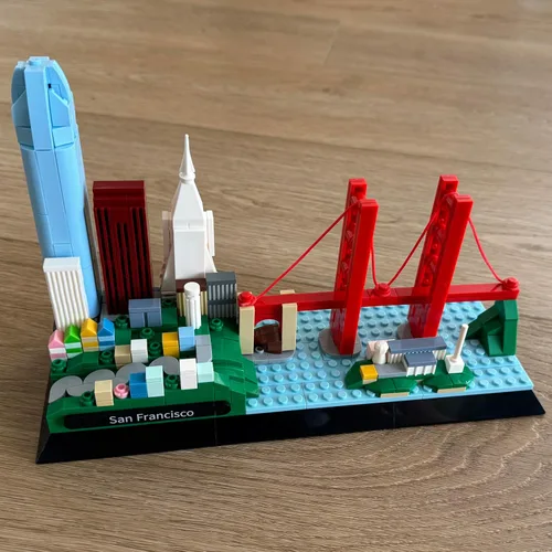 Vista 5 de Apostrophe Games Juego de bloques de construcción de San Francisco Skyline (459 piezas) con puente Golden Gate y más - Modelo de arquitectura