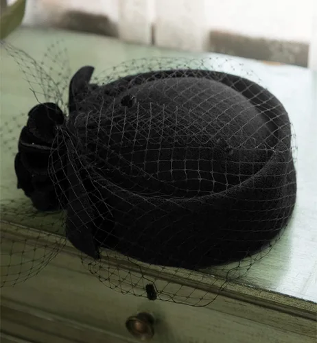 Vista 6 de Sombrero vintage para mujer, 100% lana, fieltro Cloche, sombrero de bolera, para invierno, vintage, con lazo, fedoras, iglesia, tocado