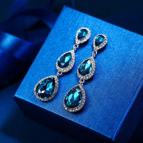 Vista 127 de EleQueen Pendientes de cristal austriaco en tono dorado para mujer, forma de pera de 2.5 pulgadas, color esmeralda