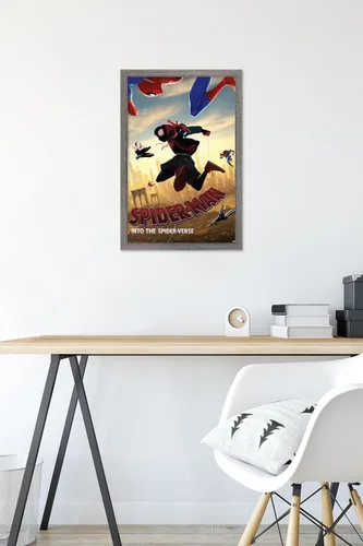 Vista 6 de Trends International Marvel MCU - Póster de pared de buceo, Spider-Man - Into The Spider-Verse - 14.725 x 22.375 pulgadas, versión enmarcada