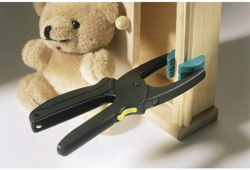 Vista 2 de wolfcraft Quickfix S Mini Herramienta de sujeción rápida I 3453000 I La pequeña y sensible herramienta de sujeción de acción rápida
