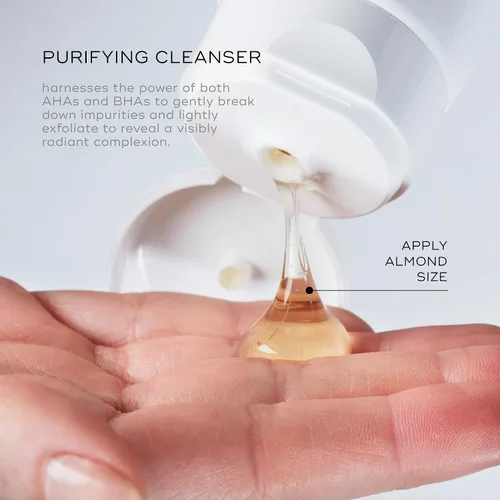 Vista 5 de Medik8 Surface Radiance Cleanse AHA and BHA Limpiador facial diario - Exfoliante, suave espuma facial - Limpiador facial antienvejecimiento - 5.0