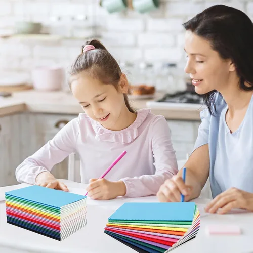 Vista 5 de Paquete de 24 cuadernos a granel, cuadernos de rayas universitarias, diarios pequeños a granel, cuadernos rayados A5, 5.5 x 8.3 pulgadas, 60