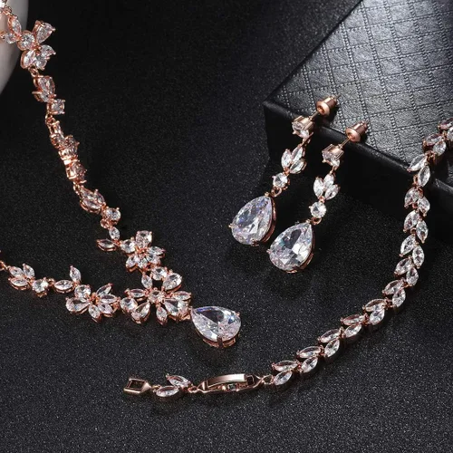 Vista 2 de Juego de joyas Hadskiss collar y aretes colgantes chapado en oro blanco con circonita cúbica blanca AAA joyería para bodas y fiestas hipoalergénica