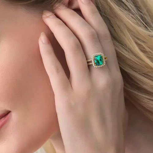 Vista 6 de Gem Stone King Anillo de esmeralda simulada de plata chapada en oro amarillo de 18 quilates para mujer 2.78 quilates Corte esmeralda 9X7MM