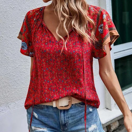 Vista 2 de Blouses for Women Dressy Casual 2023 Spring Going Out Bohemian Tshirts Vintage Tees Preppy Clothes Women Tops
