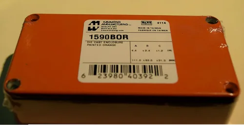 Vista 32 de Hammond Manufacturing 1590B DIECAST Caja 4.4X2.3X1.1 Plateado