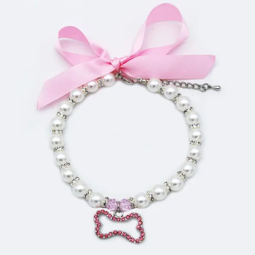 Vista 4 de Collar de perlas de cristal para perro, joyería para perros pequeños y cachorros, collar de boda con dije de diamantes de imitación, ropa de Rosado