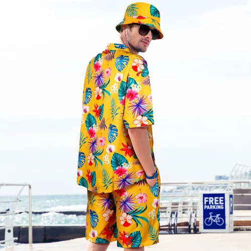 Vista 2 de Harloon Conjunto de 4 piezas de camisa hawaiana y pantalón corto para hombre, casual, con botones, verano, playa, flores, con sombreros, gafas de sol