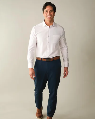 Vista 4 de &COLLAR Camisa de vestir de manga larga para hombre de alto rendimiento y ajuste atlético