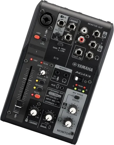 Vista 3 de Yamaha AG03MK2 Mezclador de bucle de transmisión en vivo negro de 6 canales/interfaz USB con Steinberg Software Suite