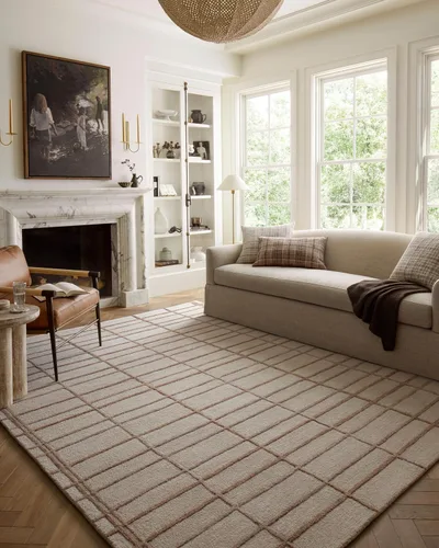 Vista 11 de Loloi Chris Loves Julia Bradley Collection, beige y medianoche, alfombra decorativa de 2 pies y 3 pulgadas x 3 pies y 9 pulgadas, alfombras clásicas