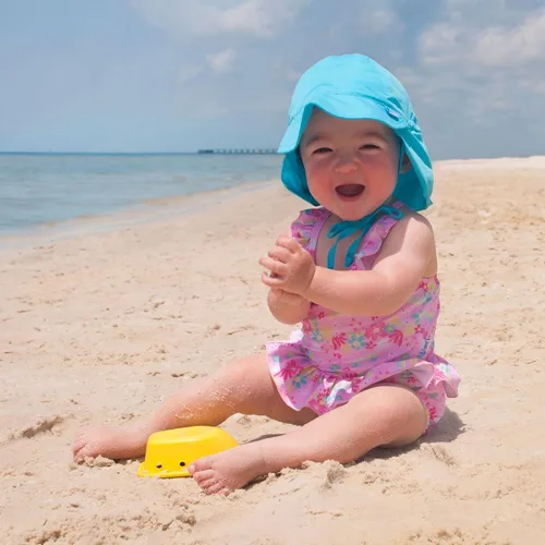Vista 17 de i Play - Gorro de natación y protección solar para bebé