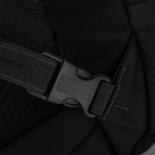 Vista 11 de Pacsafe EXP45 Mochila de viaje antirrobo para cabina, Negro