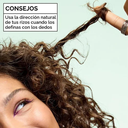 Vista 6 de Crema y gel Style de Garnier Fructis Curl, ideal para modelar los rizos, extra fuerte (5 onzas), individual