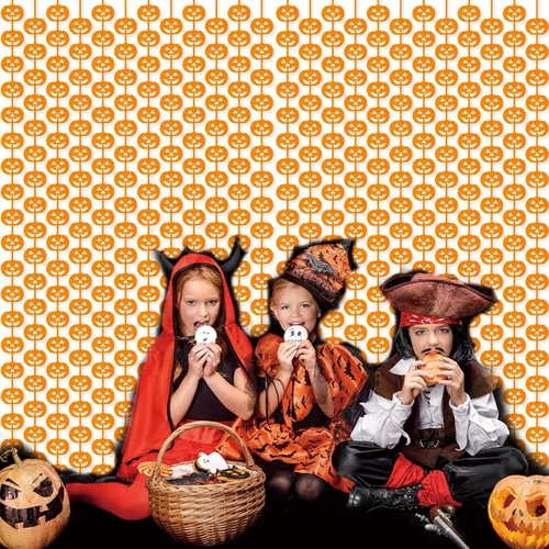 Vista 4 de Paquete de 2 cortinas de flecos metálicos de Halloween de 3.2 x 6.6 pies, cortinas de oropel en forma de calabaza naranja, accesorios para fotos
