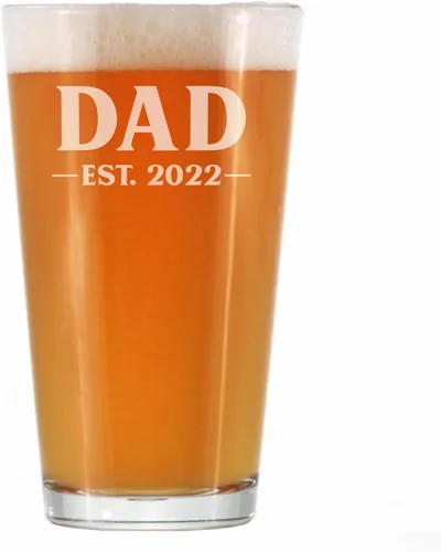 Vista 23 de Dad Est 2023 - Regalo de Vaso de Pinta para Nuevo Padre Primerizo - Vasos Llamativos de 16 Oz Bevvee Dad gift ideas for fathers, husbands and
