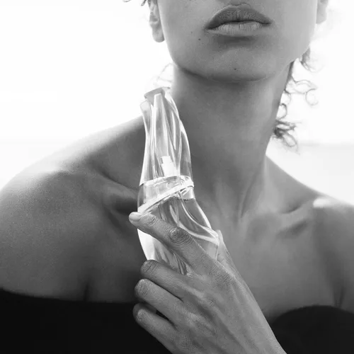 Vista 7 de Donna Karan Cashmere Mist Paquete de desodorante y Eau de Toilette - Desodorante en barra libre de aluminio de 1.7 onzas y Eau de Toilette 1.0 onzas